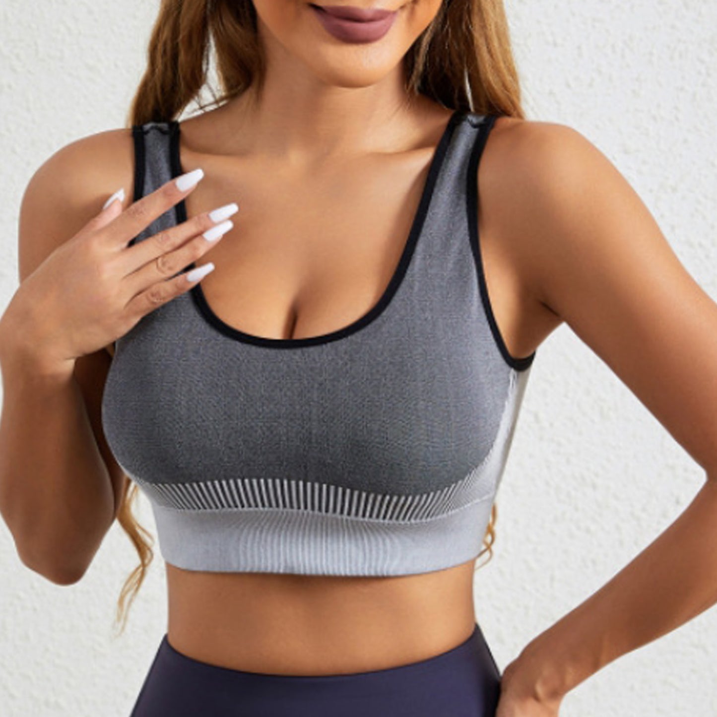 2 Pack Sports Bras for Women High Support Wirefree Padded Bras Supportive Workout Yoga Bras Workout Athletic Comfortable Underoutfit Tank Tops