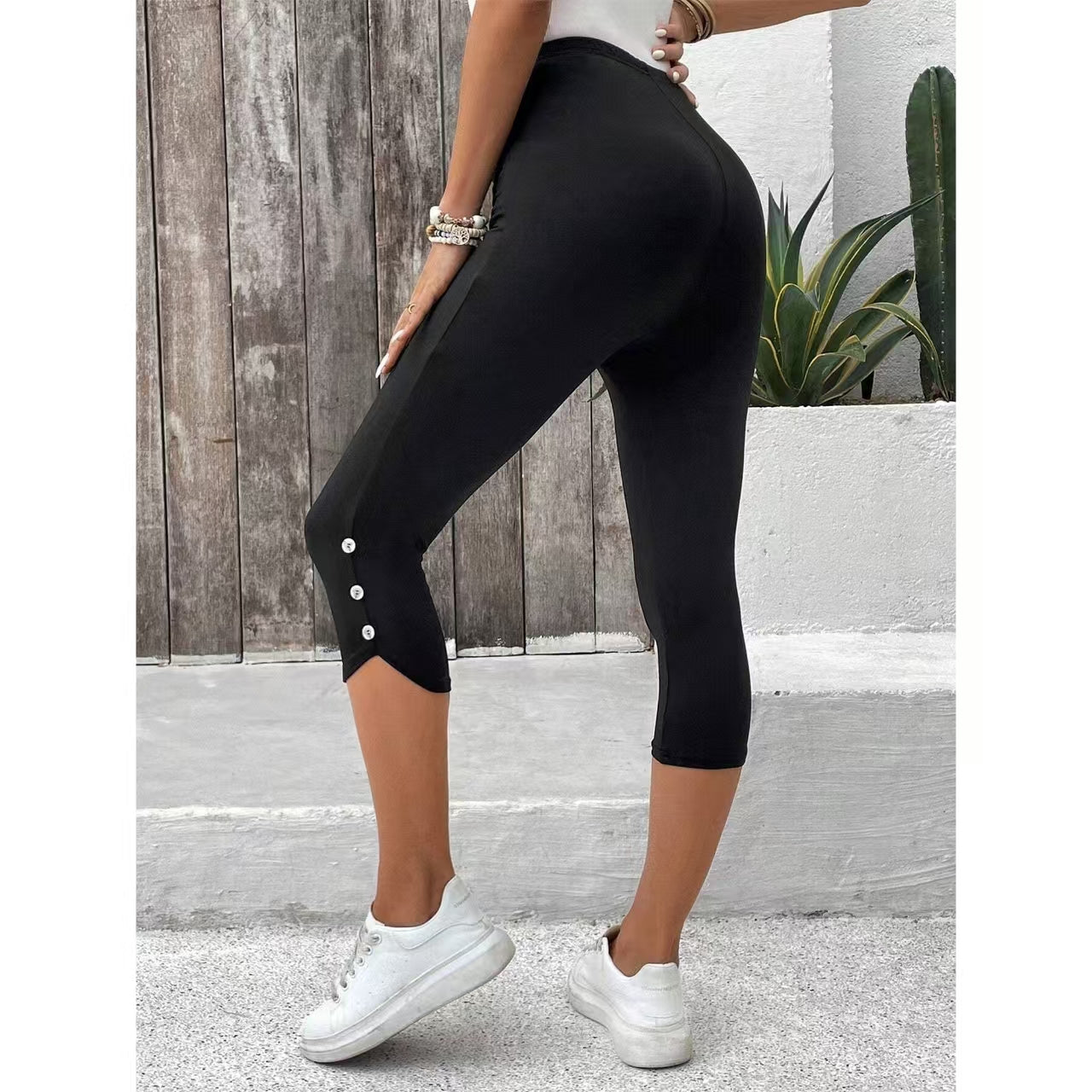 MLDRA Women's Capri Leggings Yoga Pants High Waisted Knee Length Stretch for Casual Soft Workout Exercise Ladies Lounge Pants Black