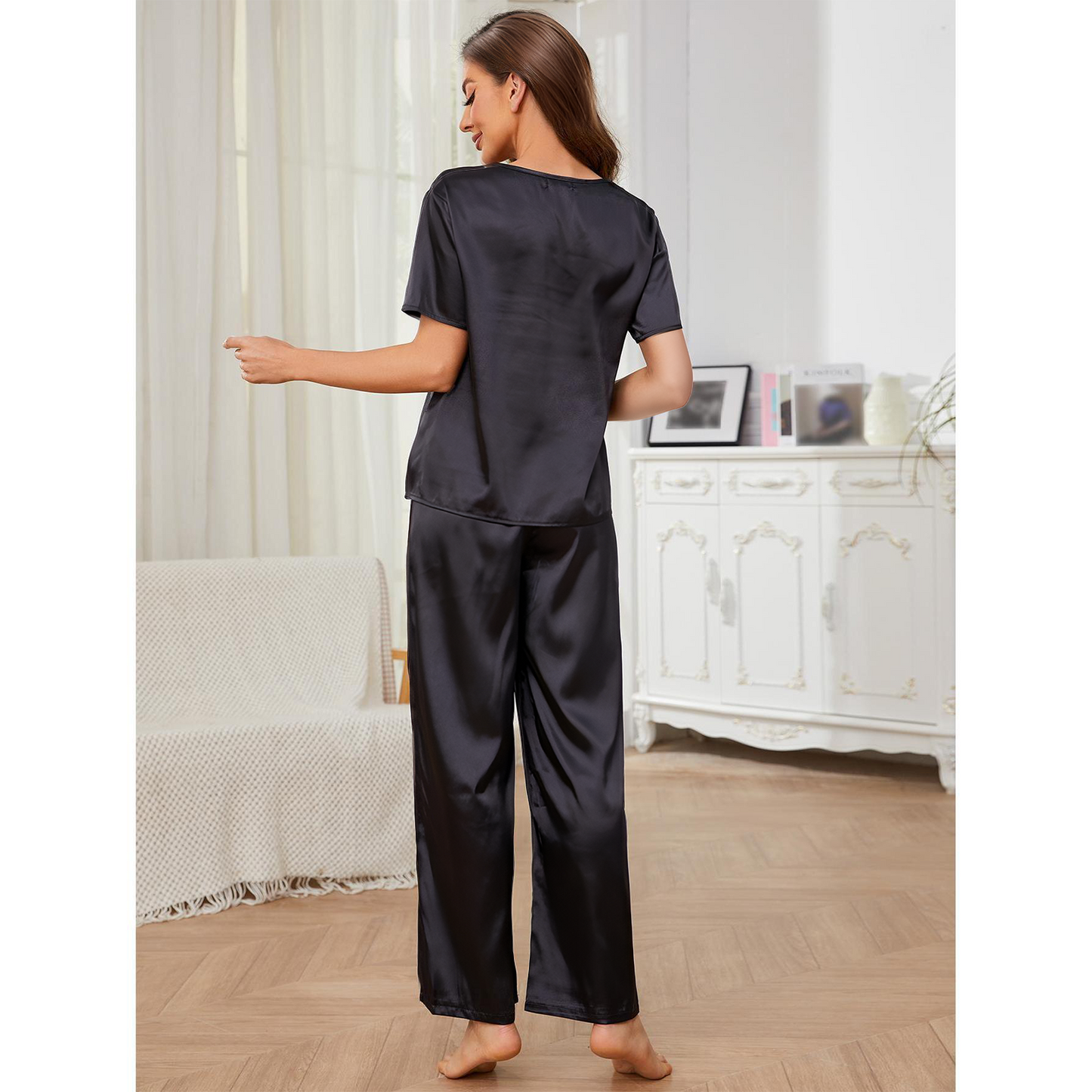 MLDRA Womens Pajamas Sets Satin Pjs Short Sleeve V Neck Silk Top with Long Pants Lounge Sleepwear