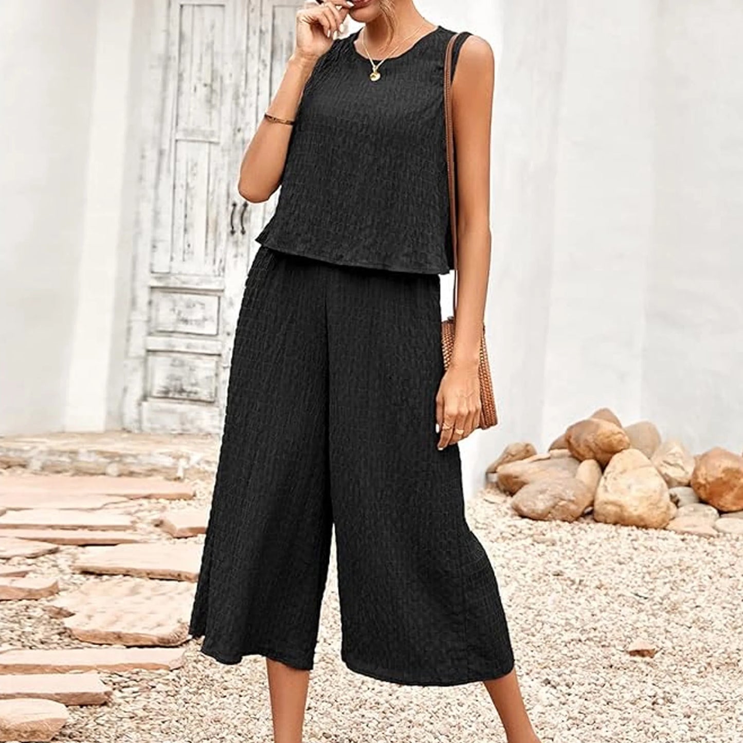 MLDRA Women's Capri Lounge Sets 2-Piece Beach Summer Vacation Travel Going Out Outfit Sleeveless Crop Tank Top Wide-Leg Dressy Palazzo Crop Pants Suit Black