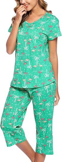 MLDRA Womens Pajama Sets 2 Piece Cotton Lounge Set Lightweight Pj Set Short Sleeve Tops With Capri Pants Cute Ladies Sleepwear Summer Set