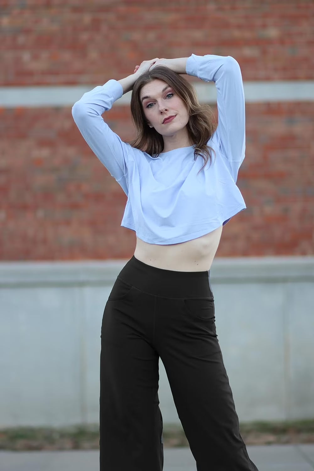 MLDRA Capri Wide Leg Pants for Women Yoga Pants Flare Petite with Pockets High Waist Lightweight Leggings Sweatpants for Summer