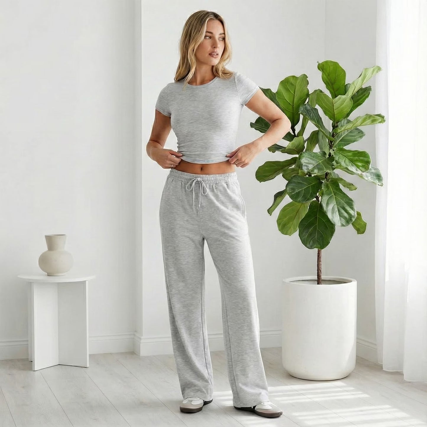 MLDRA Women’s 2-Piece Lounge Set Workout Set Crop Top & Wide Leg Pants Vacation Travel Outfit Sweatsuits Sets Summer
